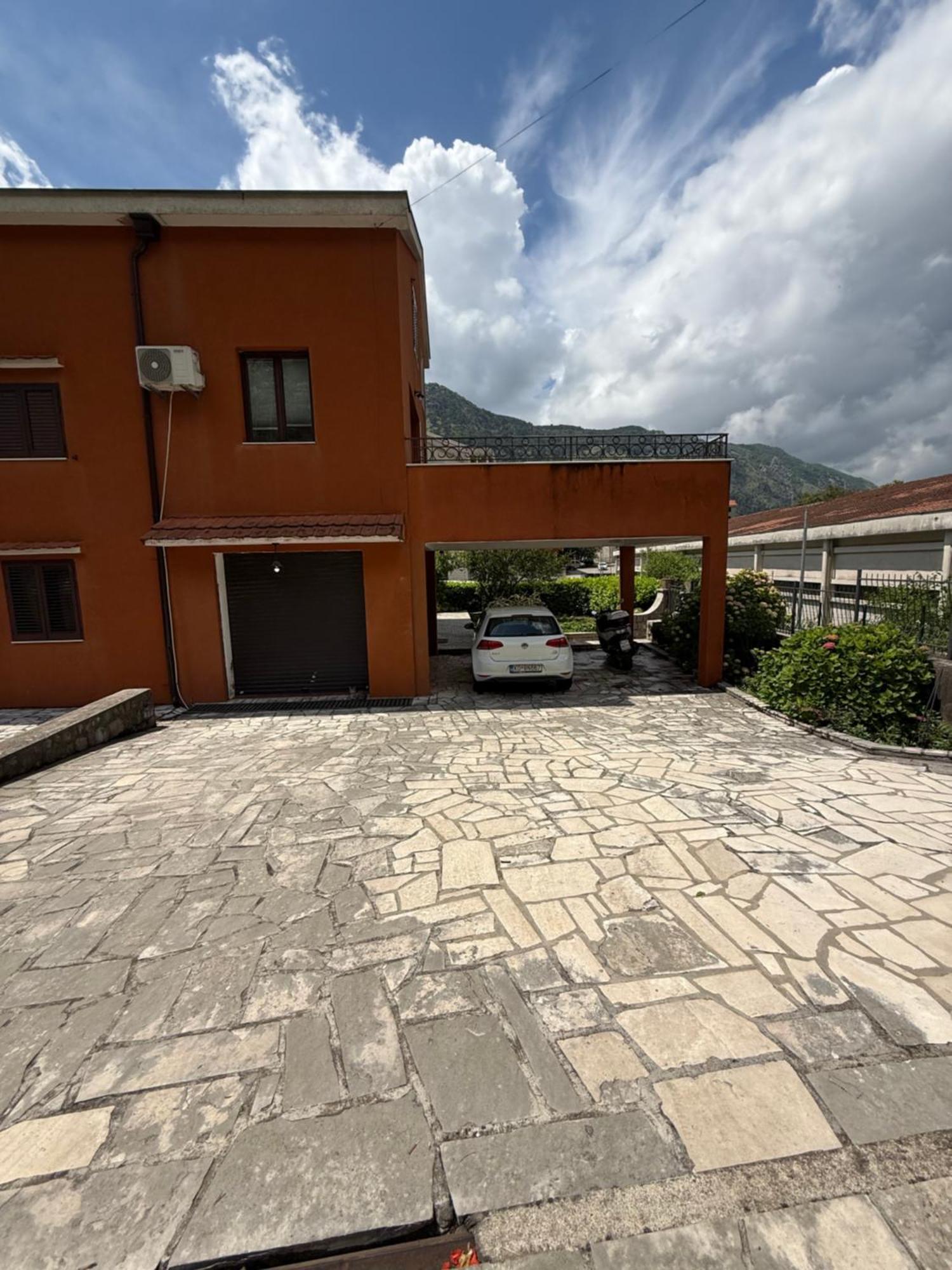 Apartment Damjan Kotor Bagian luar foto