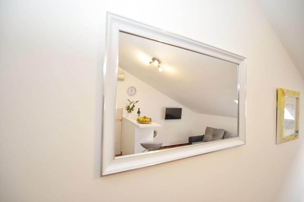Apartment Damjan Kotor Bagian luar foto